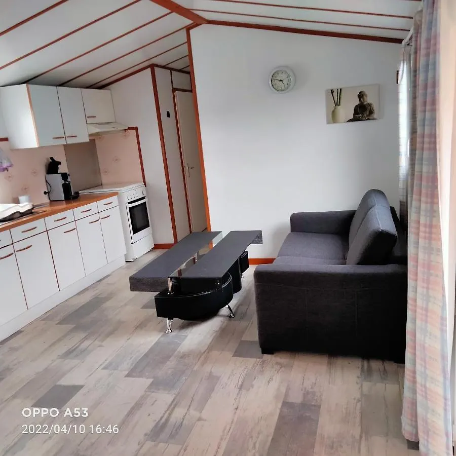 Chalet Mobil-Home Penestin 0*,